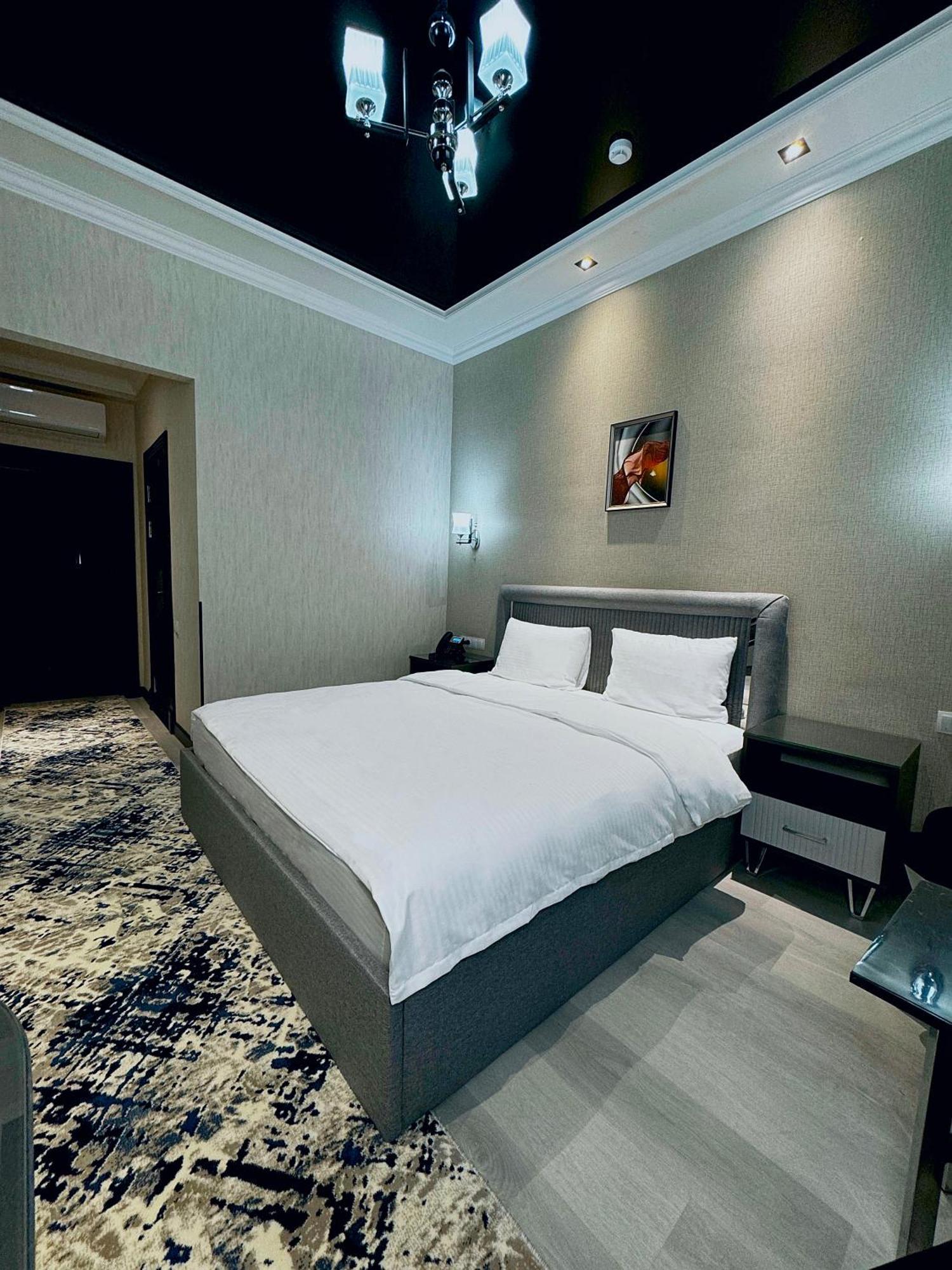 De Villa Hotel Σαμαρκάνδη Εξωτερικό φωτογραφία